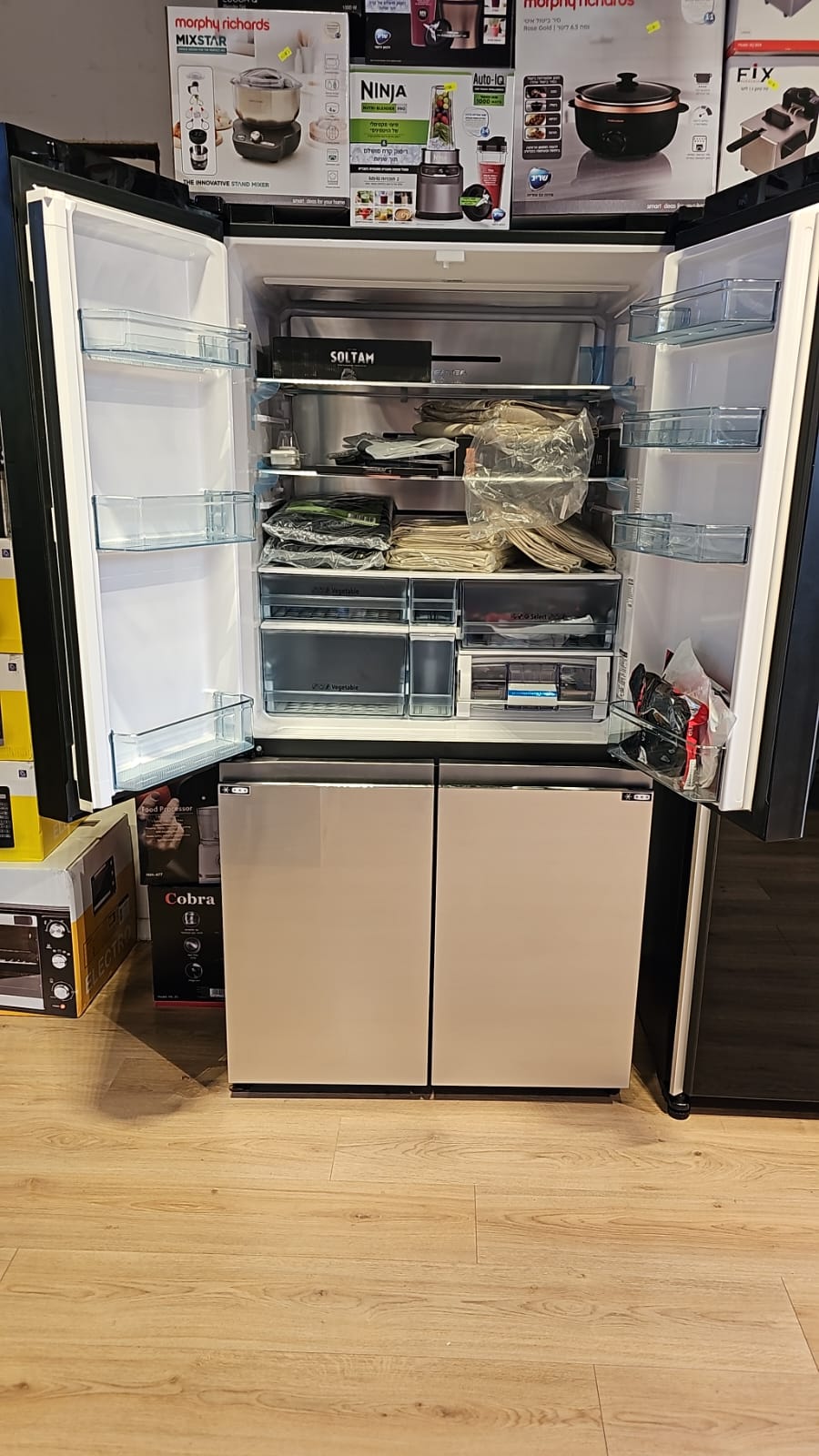 ���� ������ ����� Hitachi R-WB640VRS0 �569 ����� ������