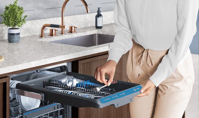 ���� ���� �� Electrolux ���������� ESM43200SX ������� ��� �����