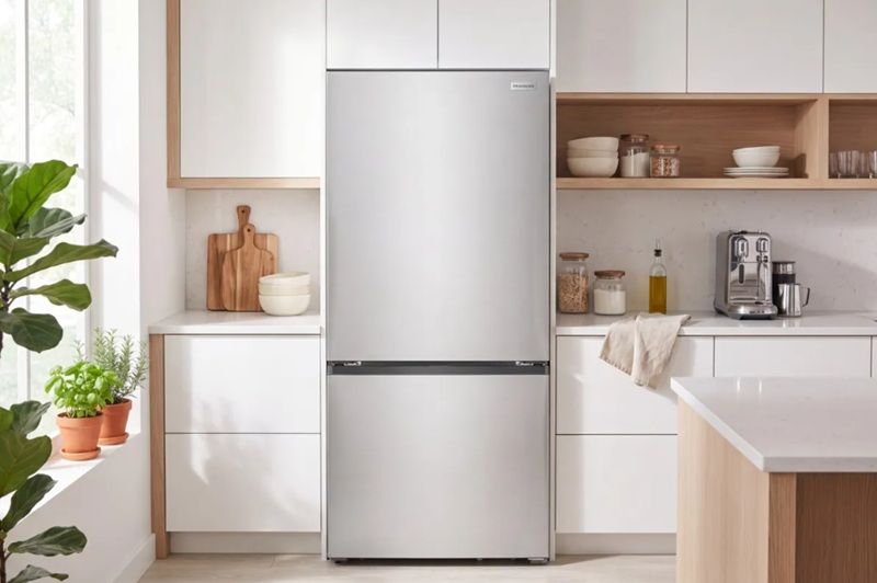 ���� ����� ����� 499 ���� Frigidaire FRB550WH ��� ��� ���