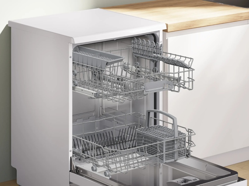 ���� ���� ��� 60 �"� 13 ������ Bosch Serie 2 SMS2HTW06E 