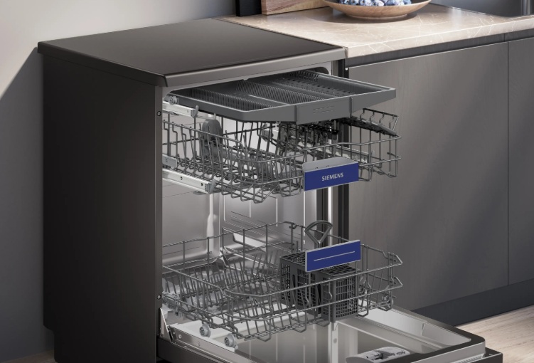 ���� ���� ��� 60 �"� Siemens iQ300 SN23EC05ME ������� ������ 14 ������