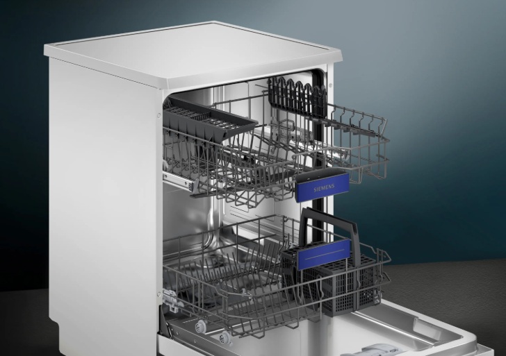 ���� ���� ��� 60 �"� Siemens iQ300 SN23EW03KE ��� 13 ������