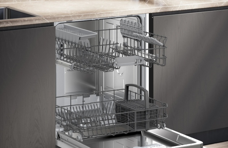 ���� ���� �������� ��� 60 �"� 13 ������ Siemens iQ100 SN61HX01TE