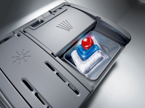 ���� ���� �������� ��� 60 �"� 14 ������ Siemens iQ500 SN65EX22CE